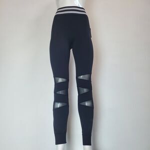 NEW LA Winner Plus Size Black Leggings
